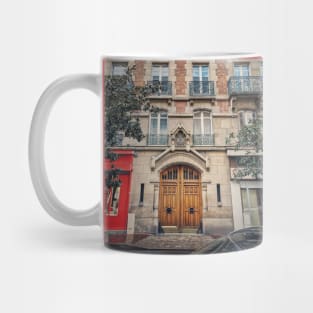 Parisian building facade Mug